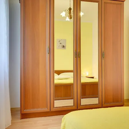 Ferienwohnung Jana 메덜린